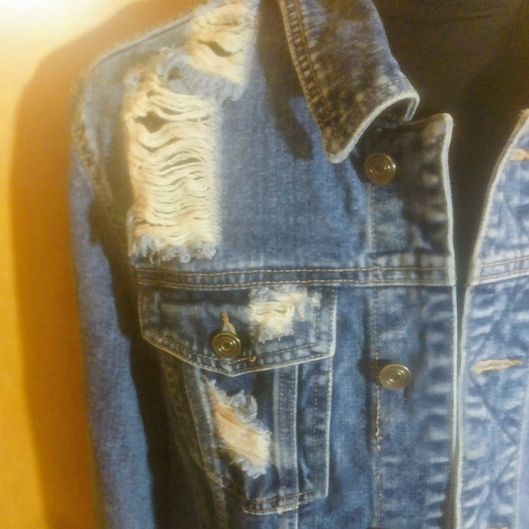Distressed Denim Jacket - Picture 3 of 4